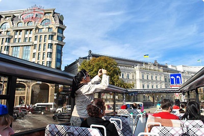Автобус Neoplan на прокат в Киеве