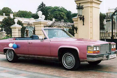 Ретро автомобиль Cadillac Fleetwood на прокат в Киеве